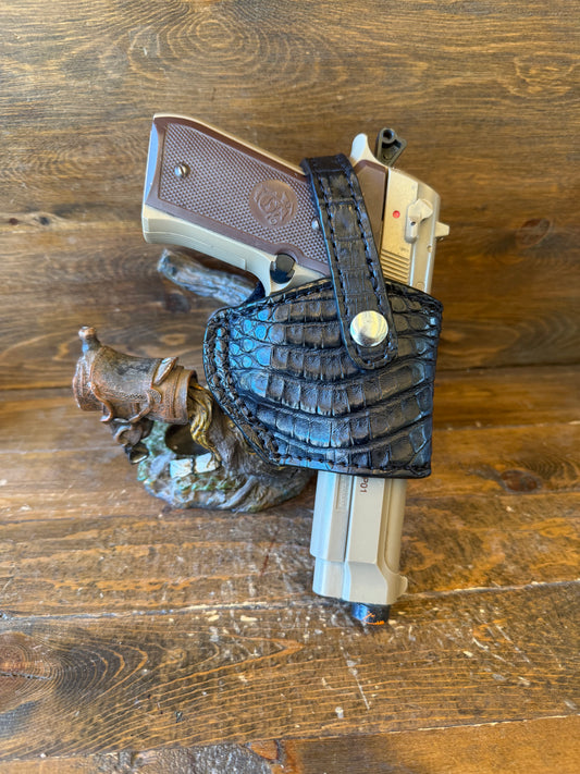 Black/Chrome crocodile compact holster. ( Beretta )