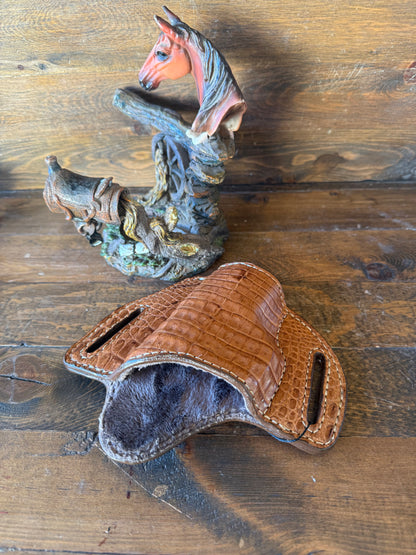 Honey crocodile skin holster (1911)