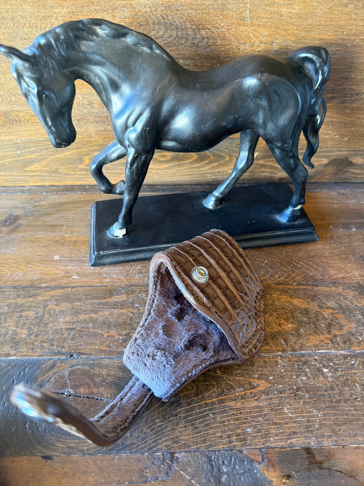 Brown/chrome crocodile belly compact holster (1911)