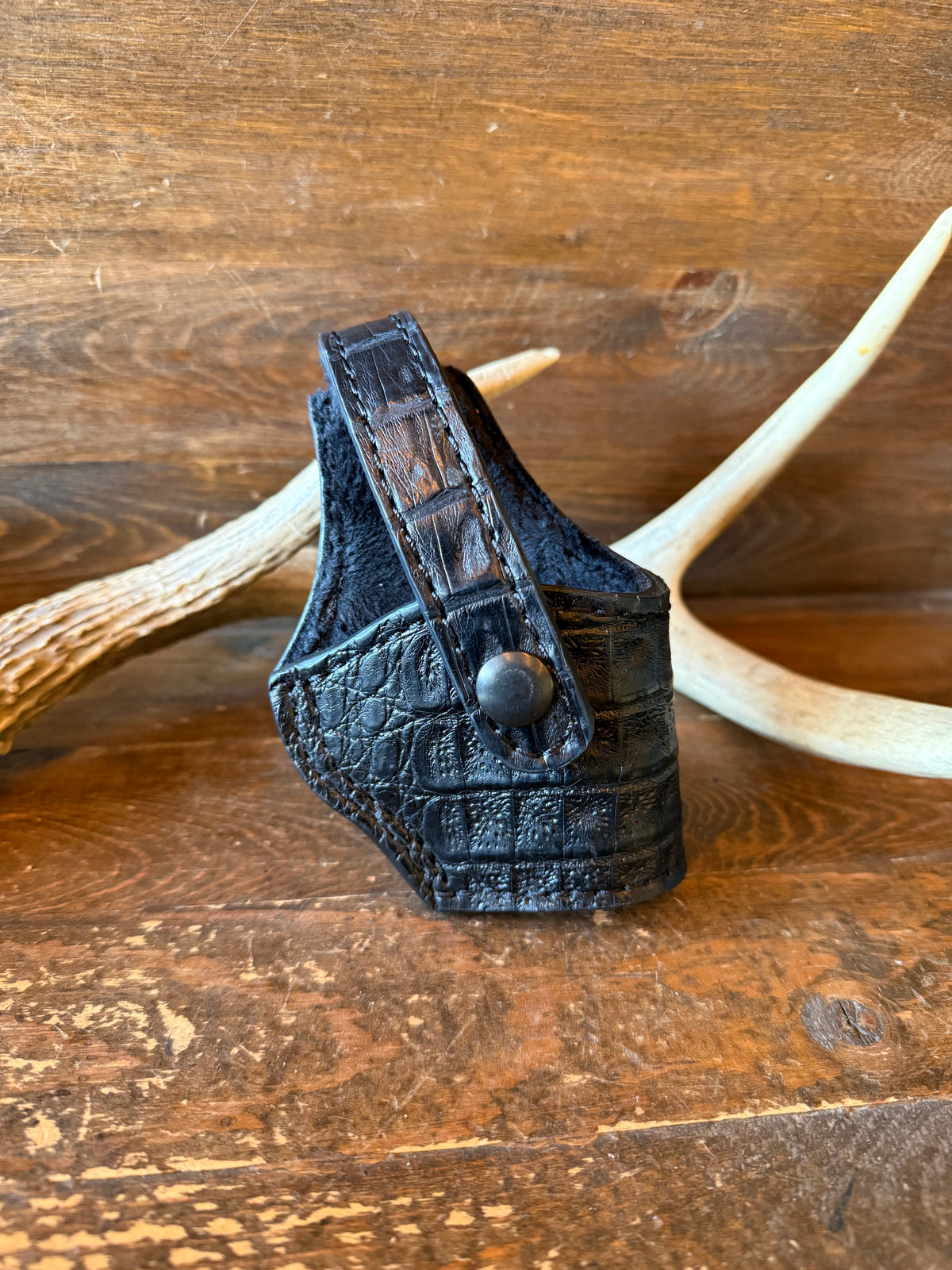 Black crocodile skin compact holster ( Black label 380, 1911-22 )