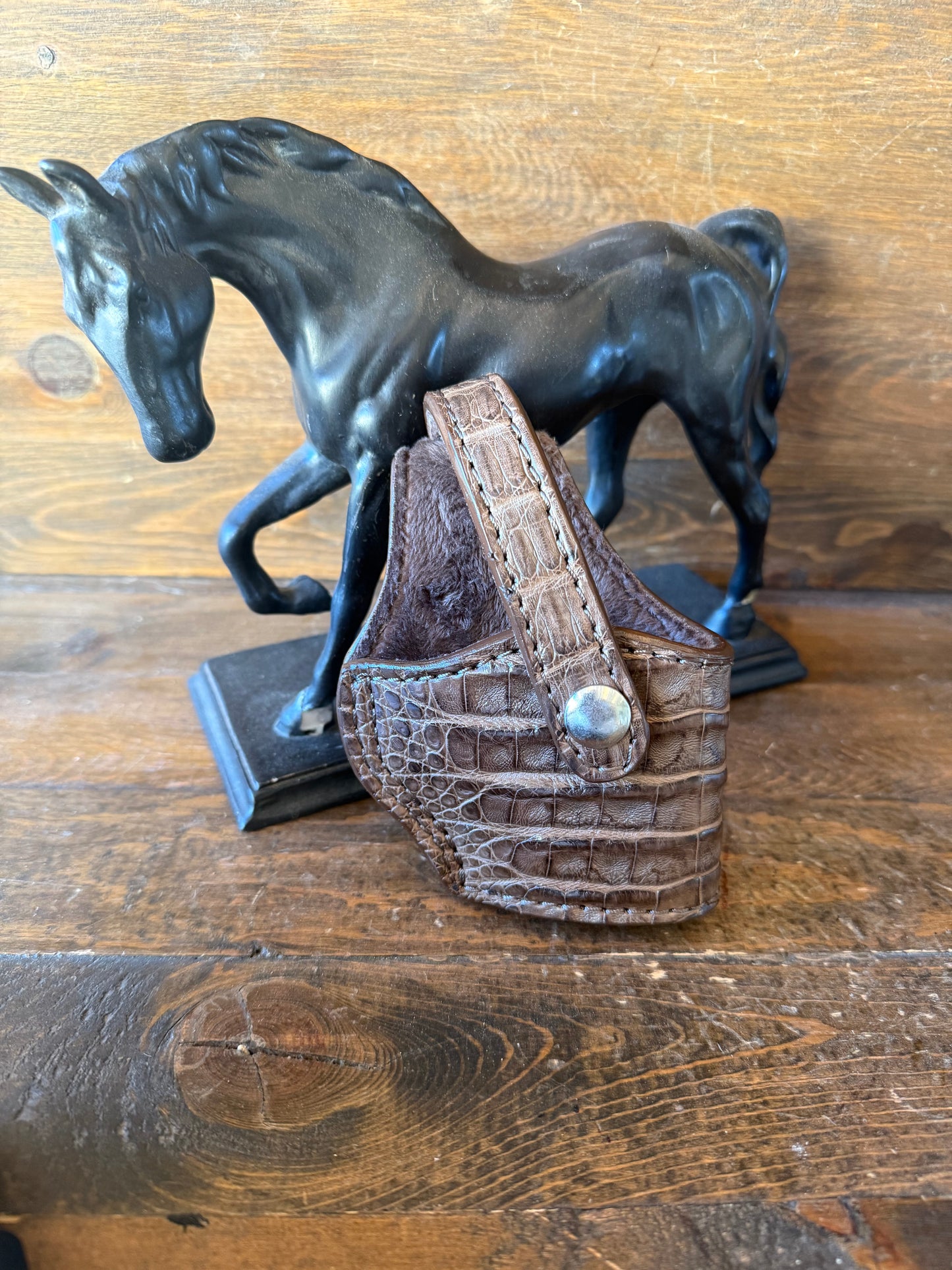 Brown/chrome crocodile belly compact holster (1911)