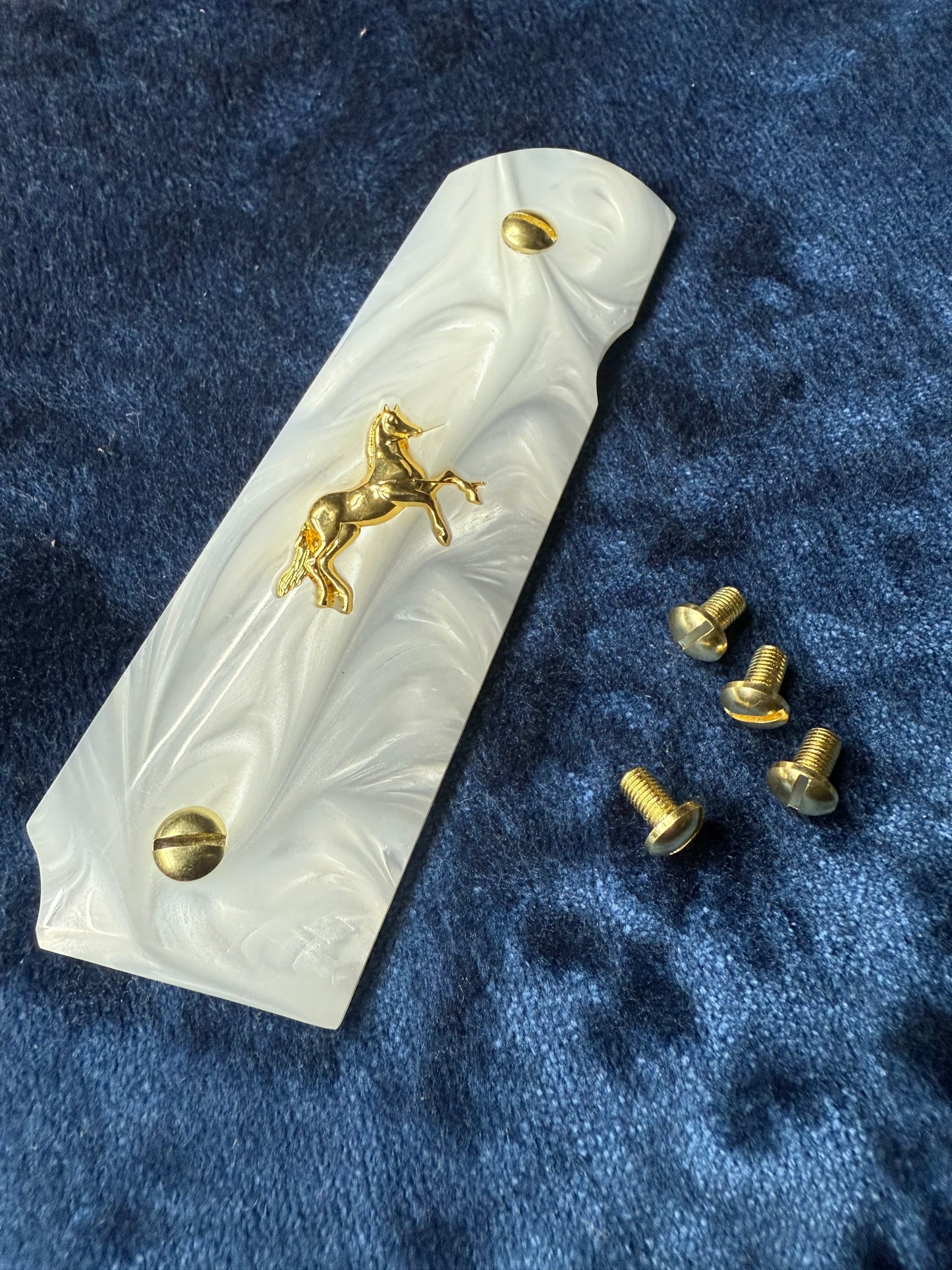Set of 4 Gold Plated Screws ( 1911)
