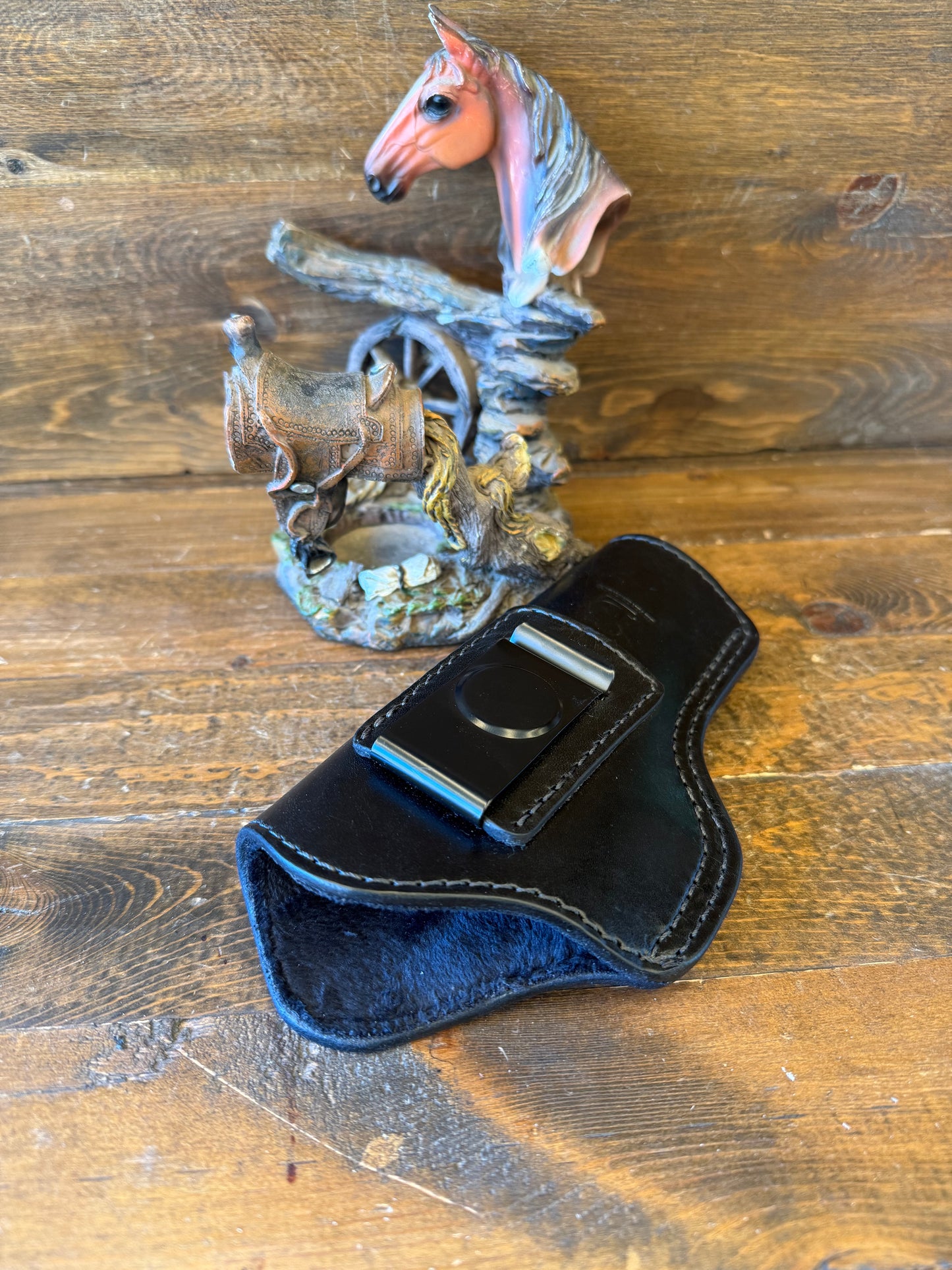 Black luxury veg-tan IWB holster (1911) 5”