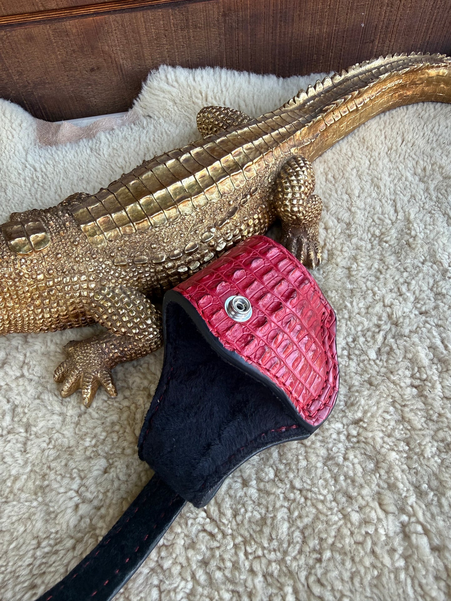 Red Nile Crocodile Hornback compact holster ( 1911, High-power )