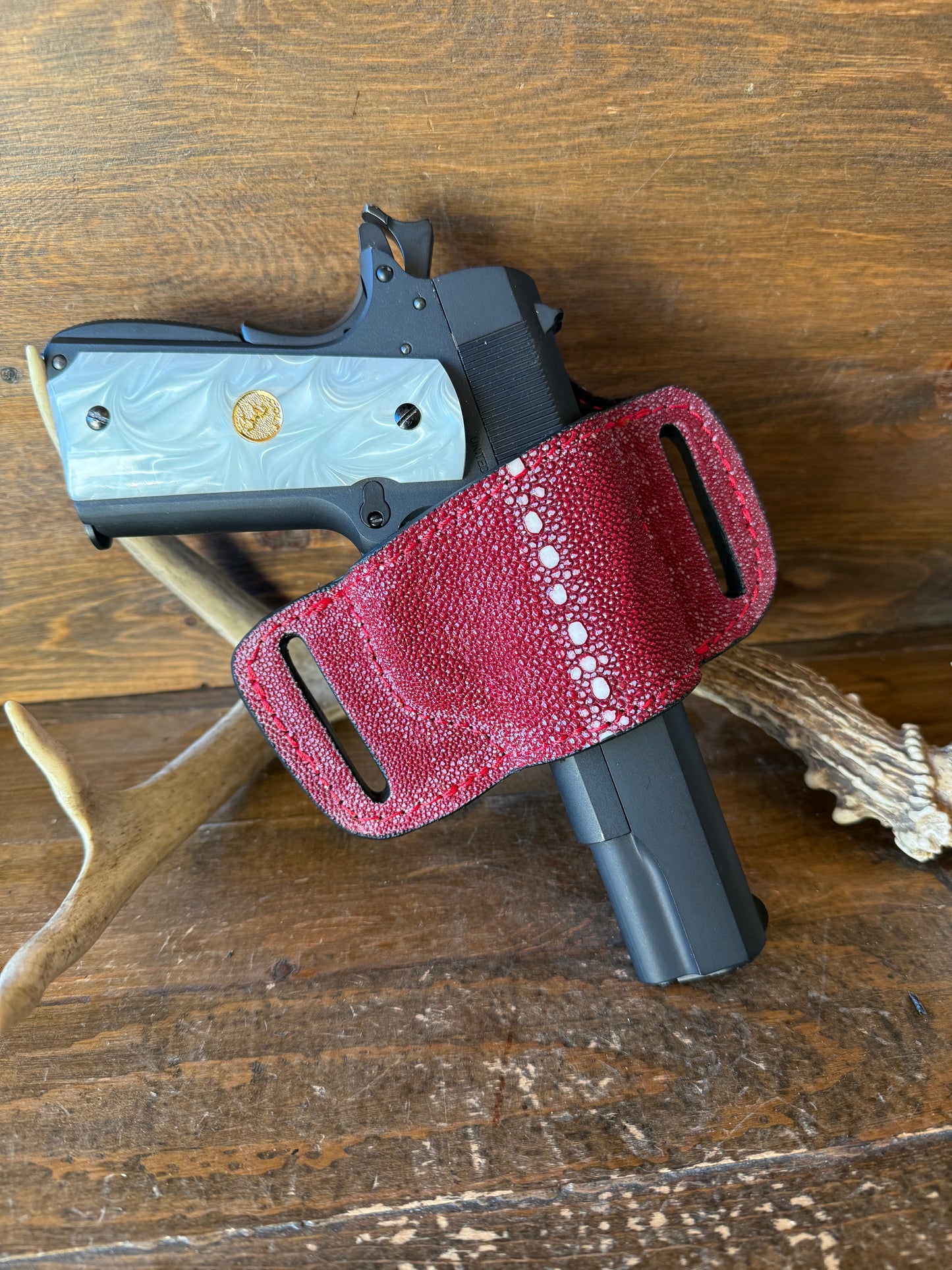 Red row stingray luxury bikini holster (1911)