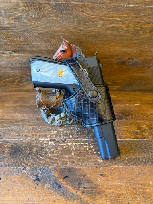 Black alligator skin luxury compact holster (1911)