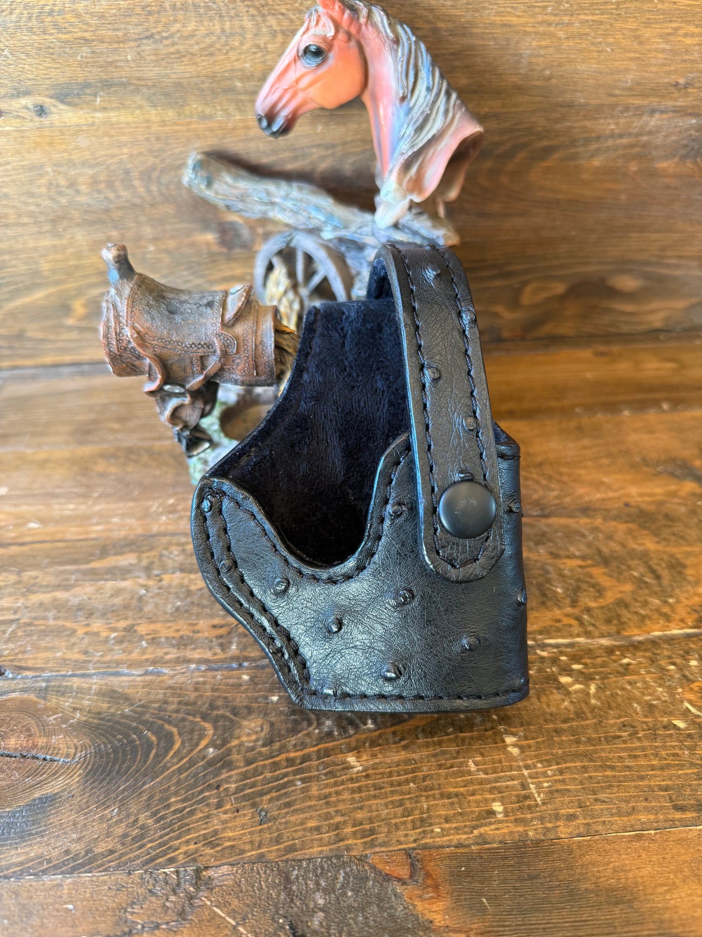 Black Compact ostrich skin holster. (1911). Open Trigger