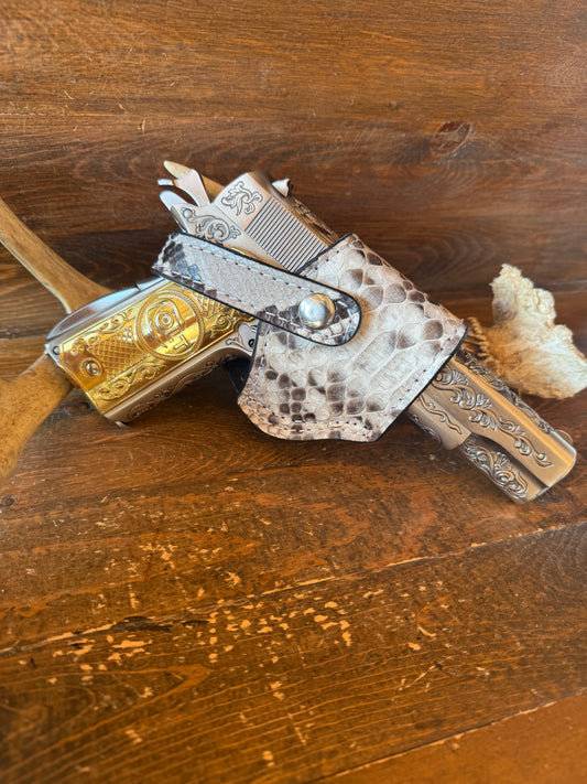 Natural snake skin compact holster. (1911)