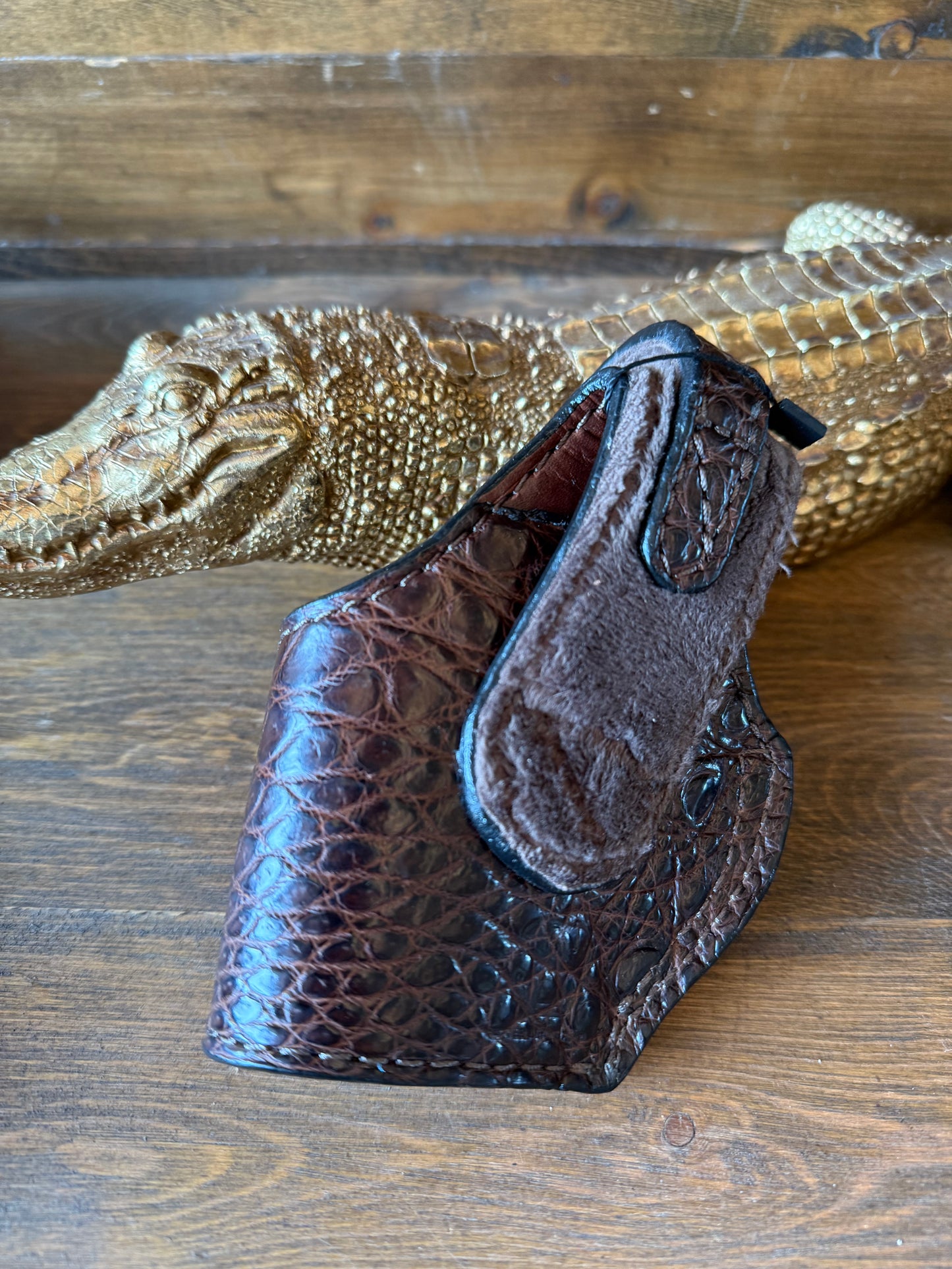 Brown alligator belly compact holster (1911)