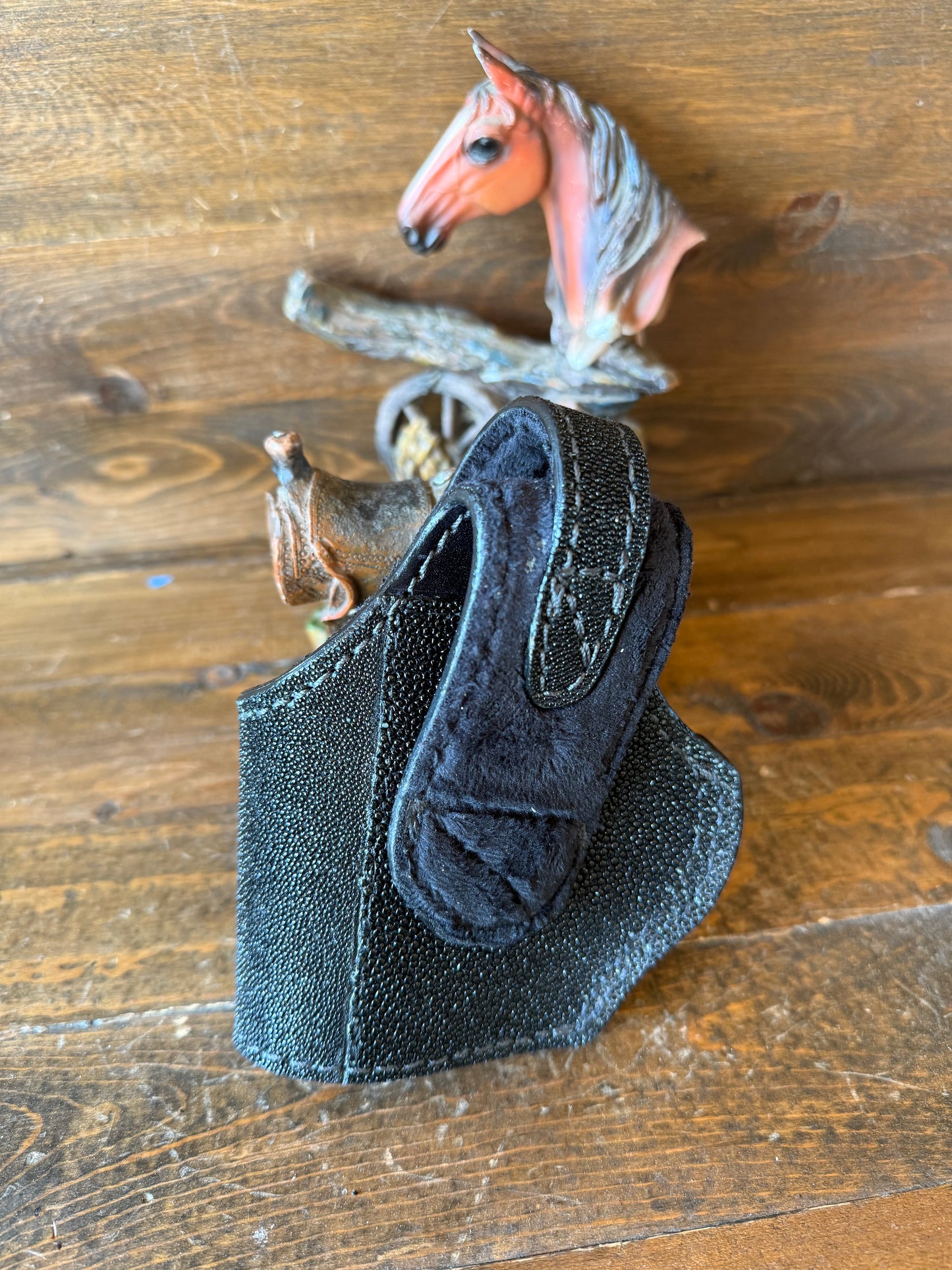 Black stingray skin compact holster ( Beretta )