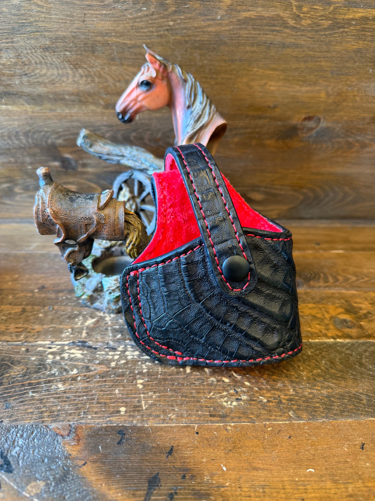 Black/red Crocodile belly skin compact holster ( Glock ) ( 5.7 )