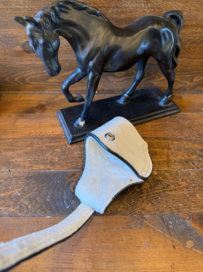 White/white ostrich skin compact holster ( 1911 )