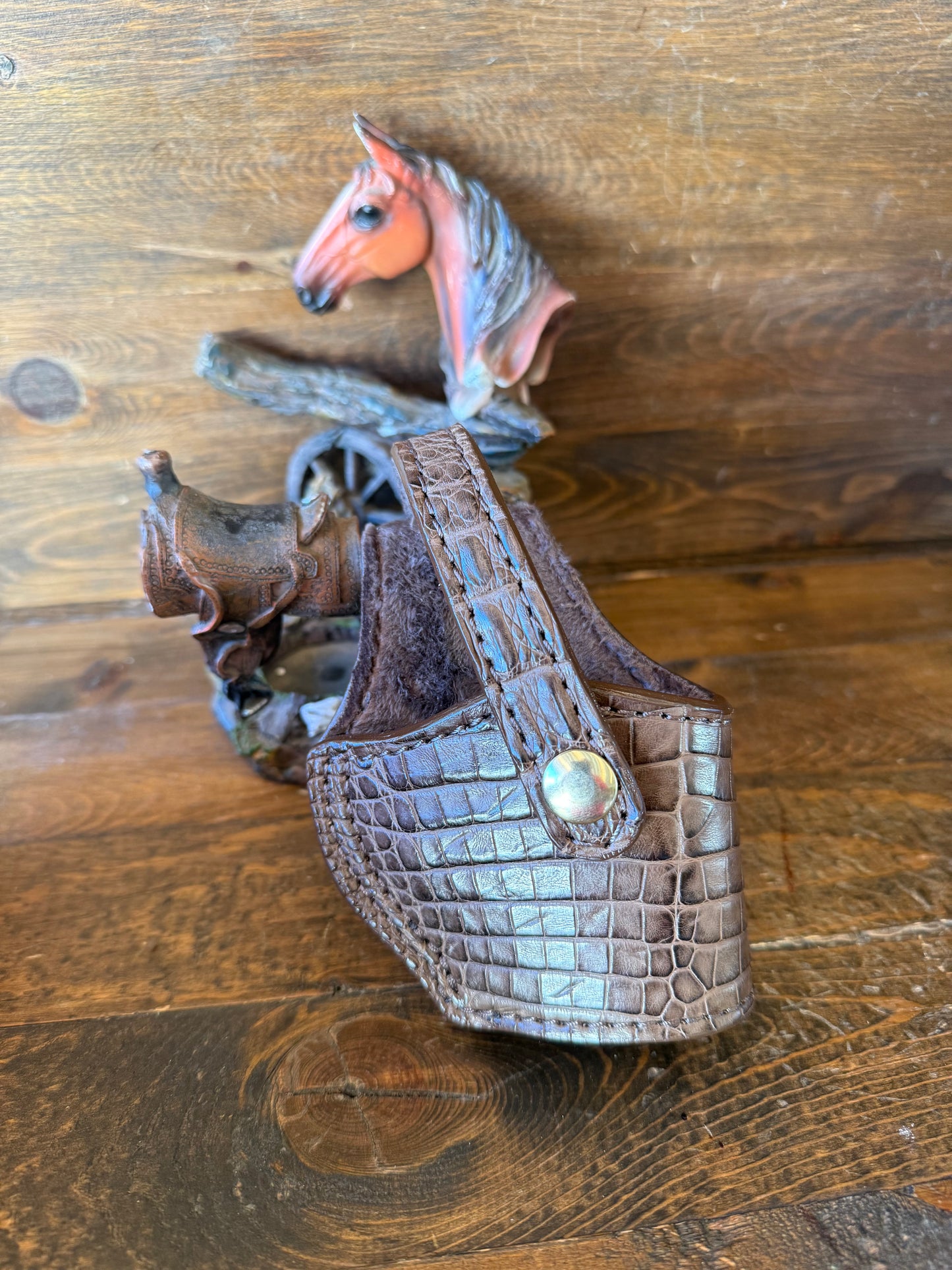 Brown/gold Crocodile belly compact holster (1911)