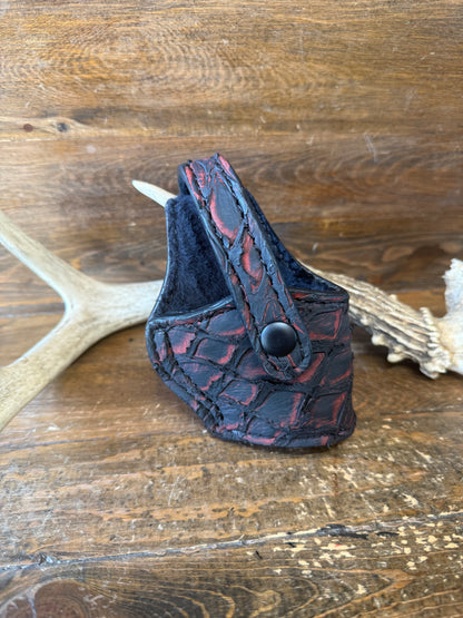 Black Cherry Pirarucu skin Compact Holster ( 1911 )
