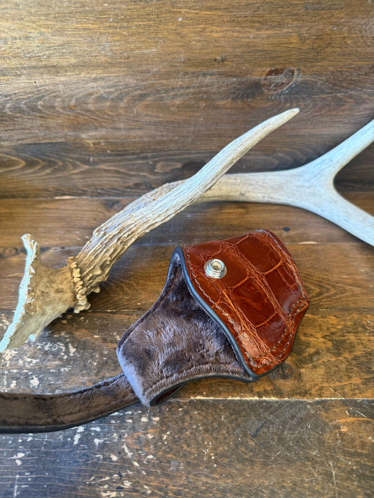 Conac/chrome alligator compact holster (1911)