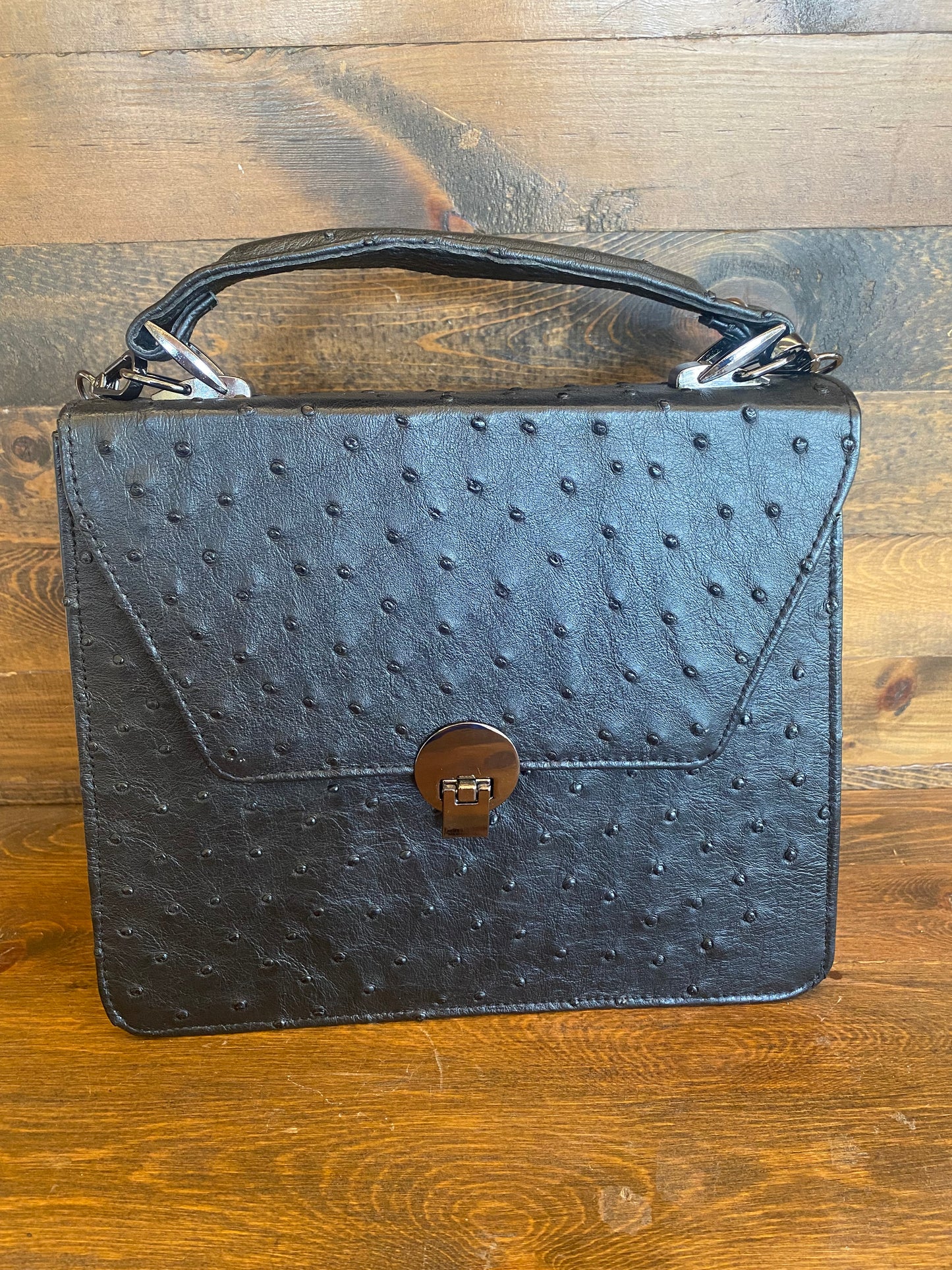 Black ostrich women’s handbag w/chain