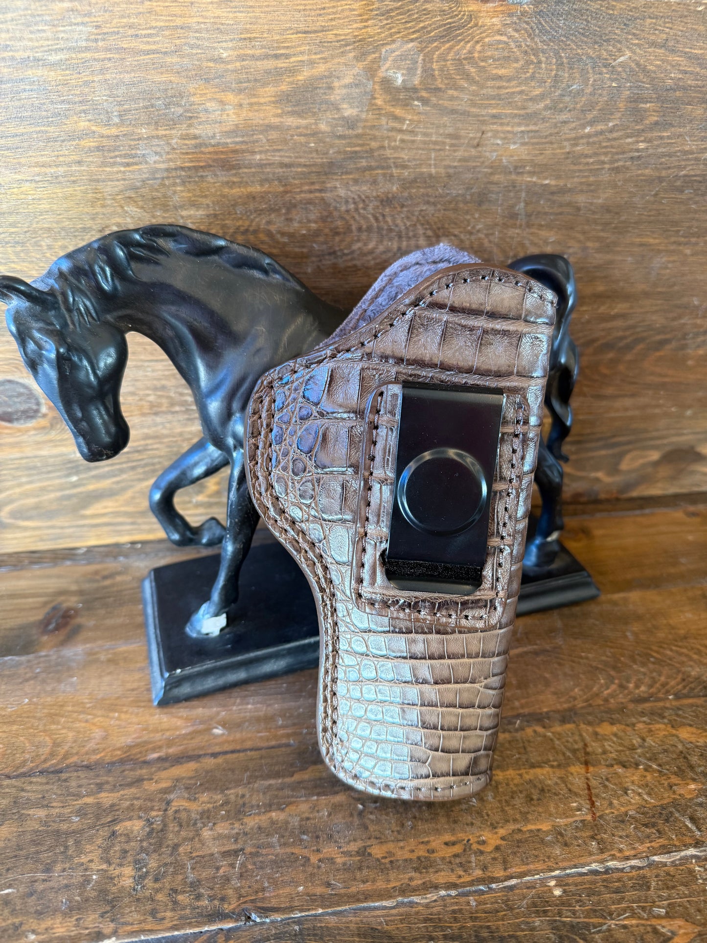 IWB Brown crocodile belly holster (1911)