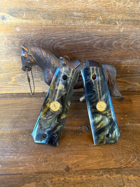 Black and gold Colt logo grips (1911)