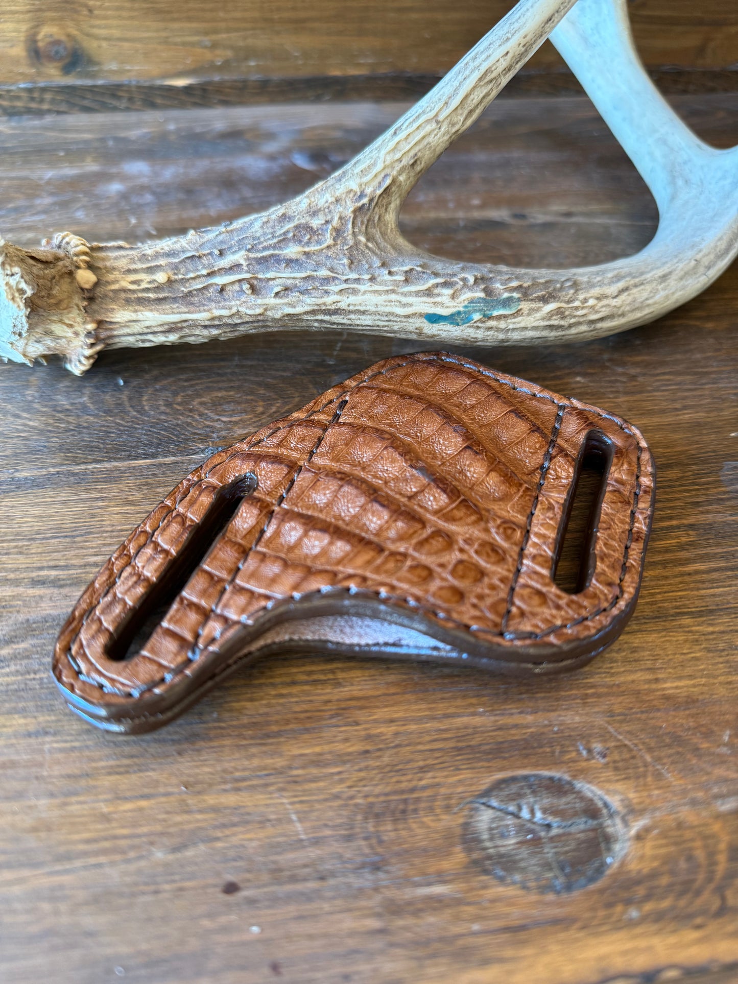 Conac Crocodile knife sheath