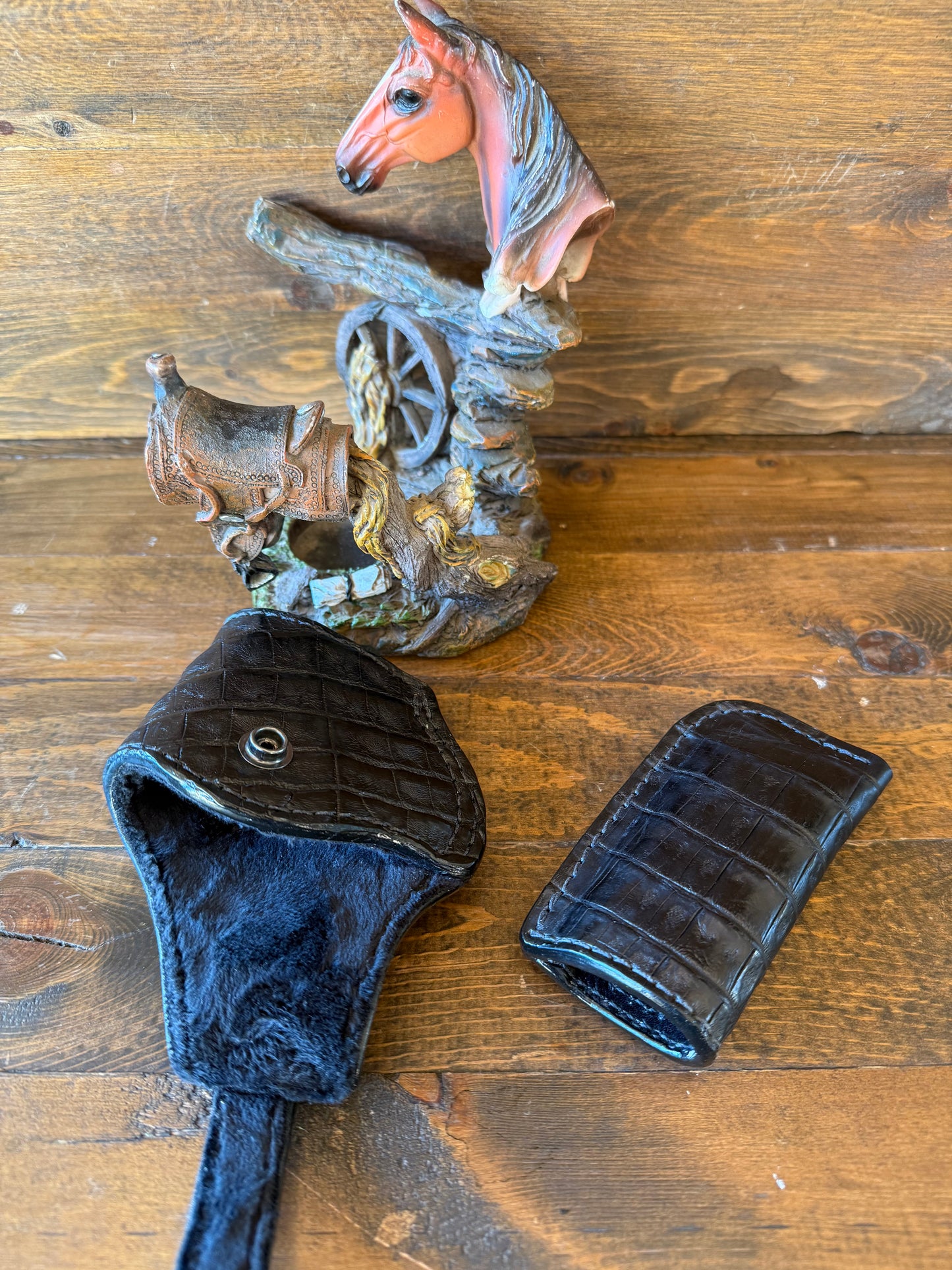 Black crocodile belly compact holster/ 1 magz set (1911)