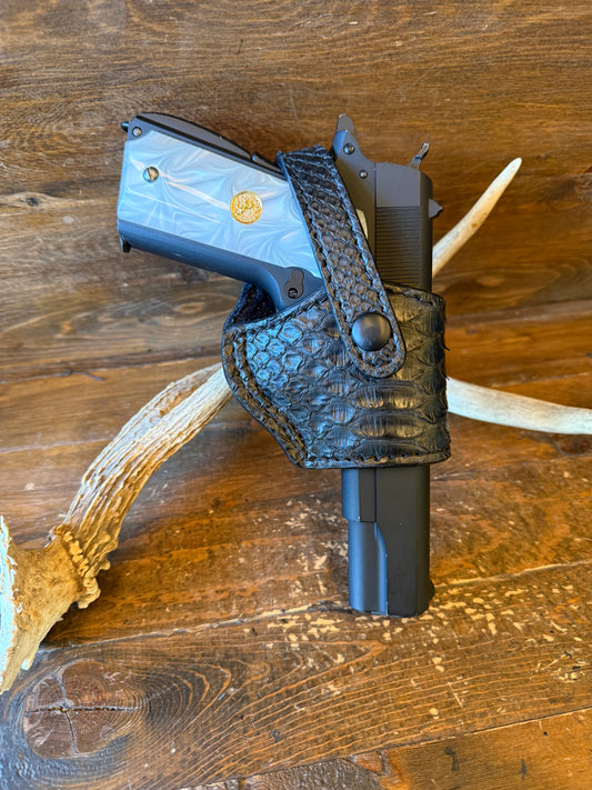 Black snake skin compact luxury holster ( 1911 )