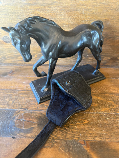 Black crocodile tail compact holster (1911)