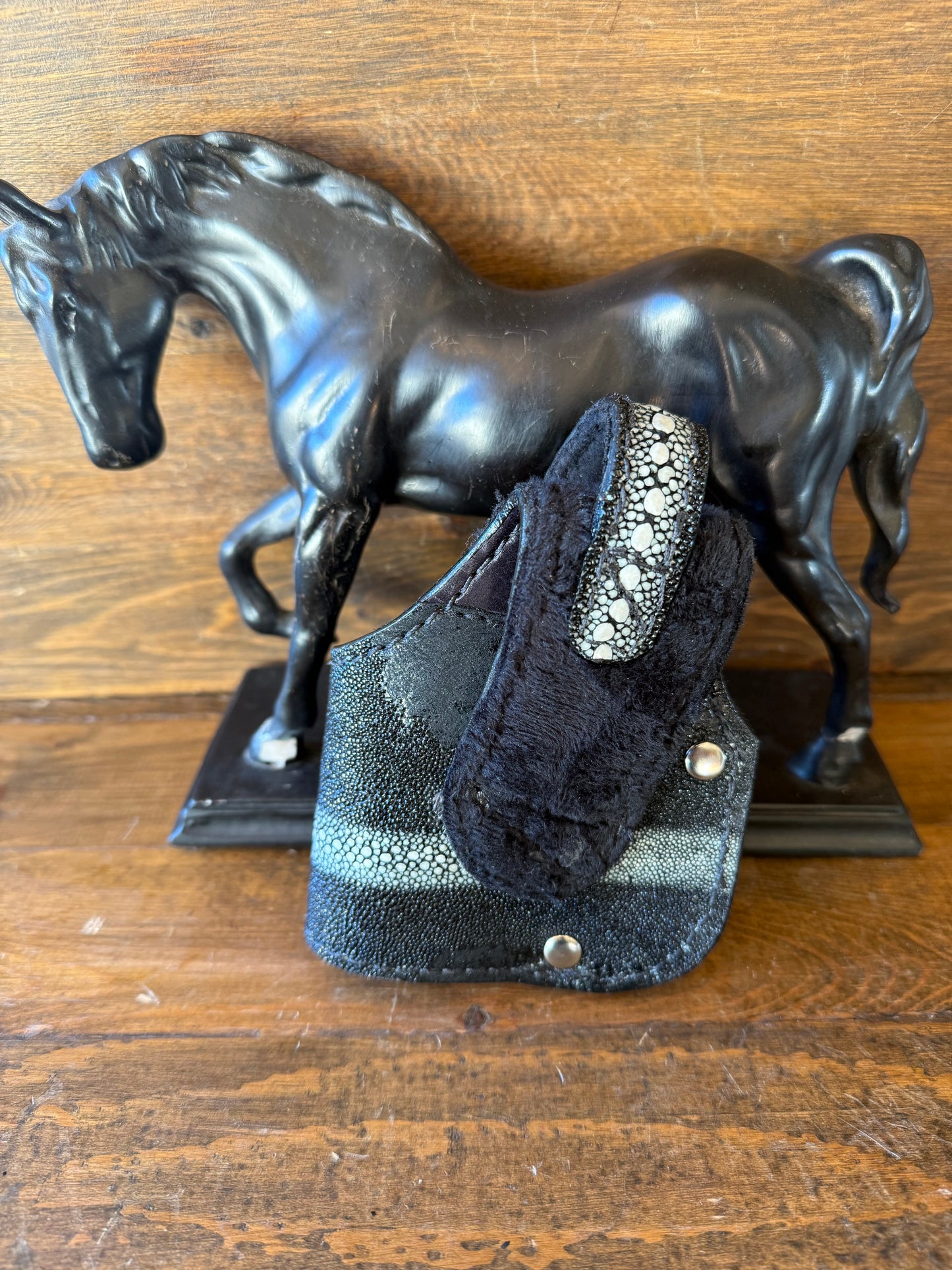 Black Row stingray luxury compact holster (1911)