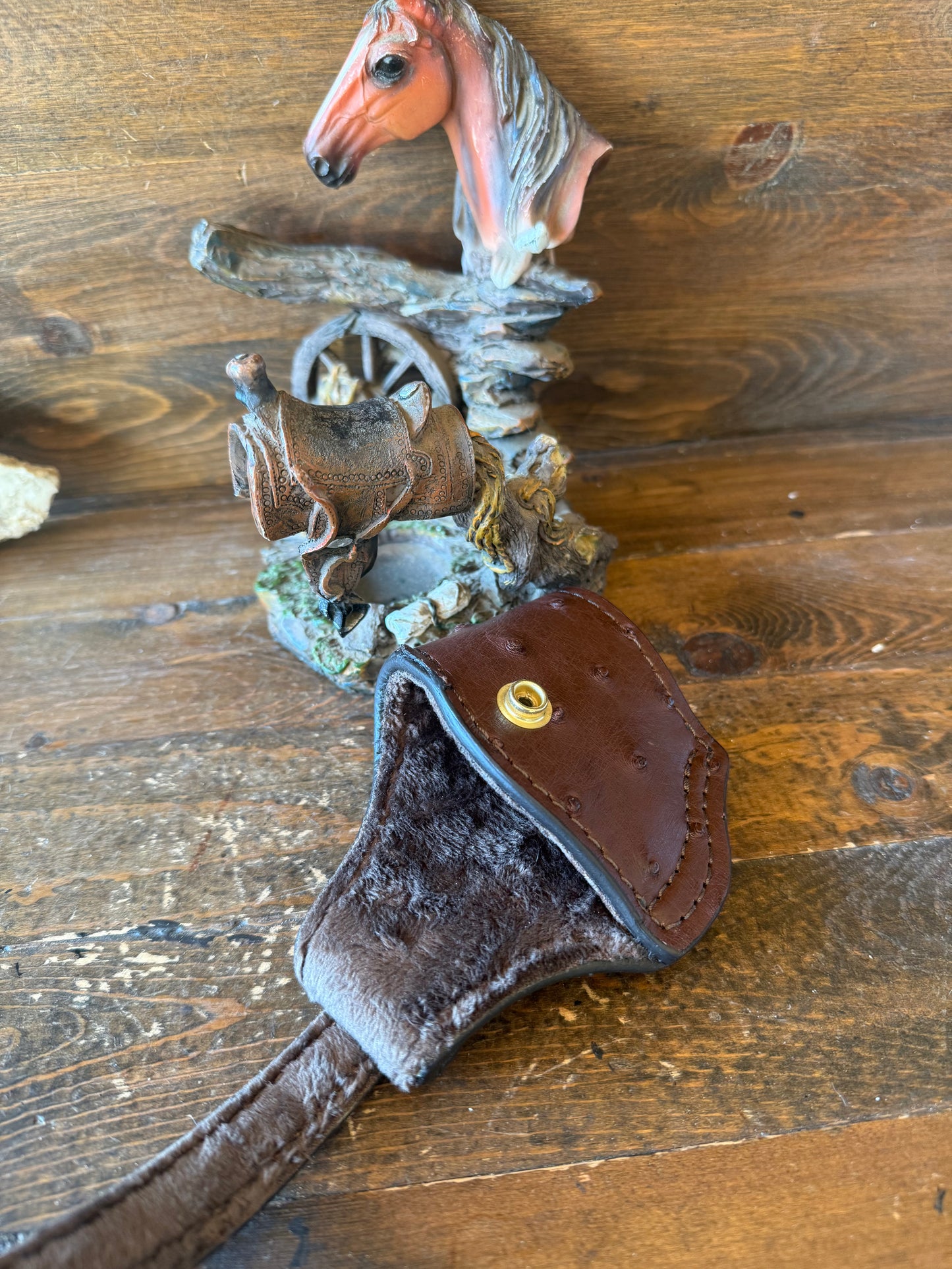 Brown/gold ostrich skin compact holster ( 1911 )