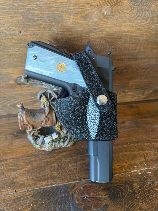 Black/Chrome stingray compact holster (1911)