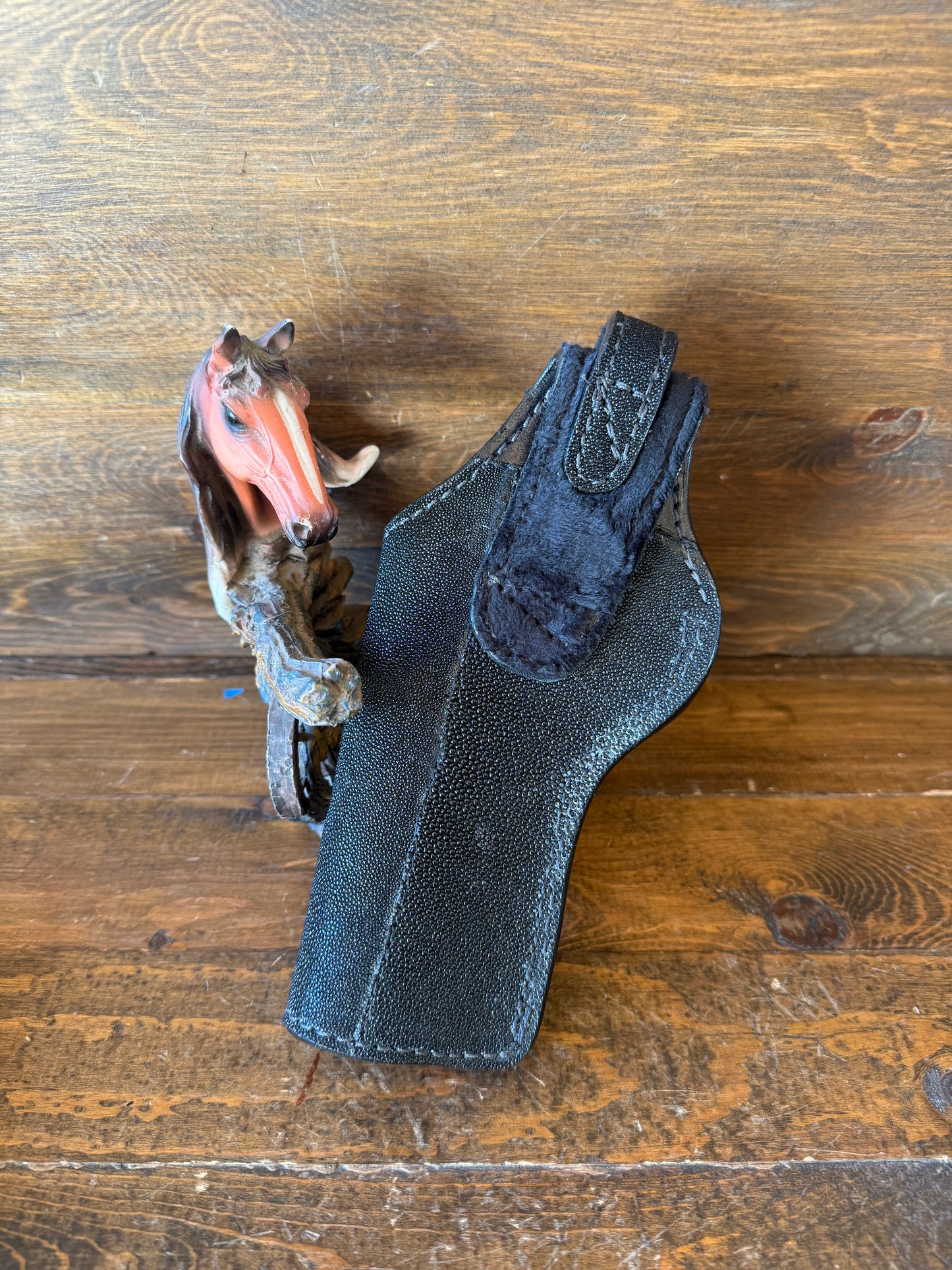 Black stingray  skin full holster 5” (1911)