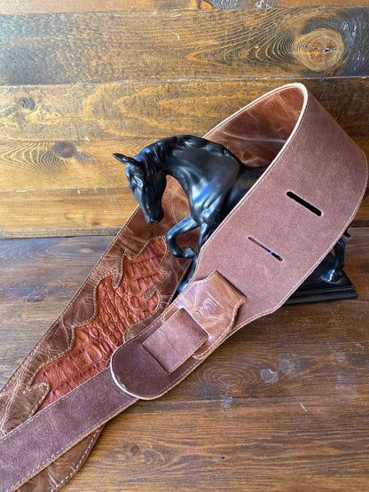 Coñac crocodile/caiman guitar strap