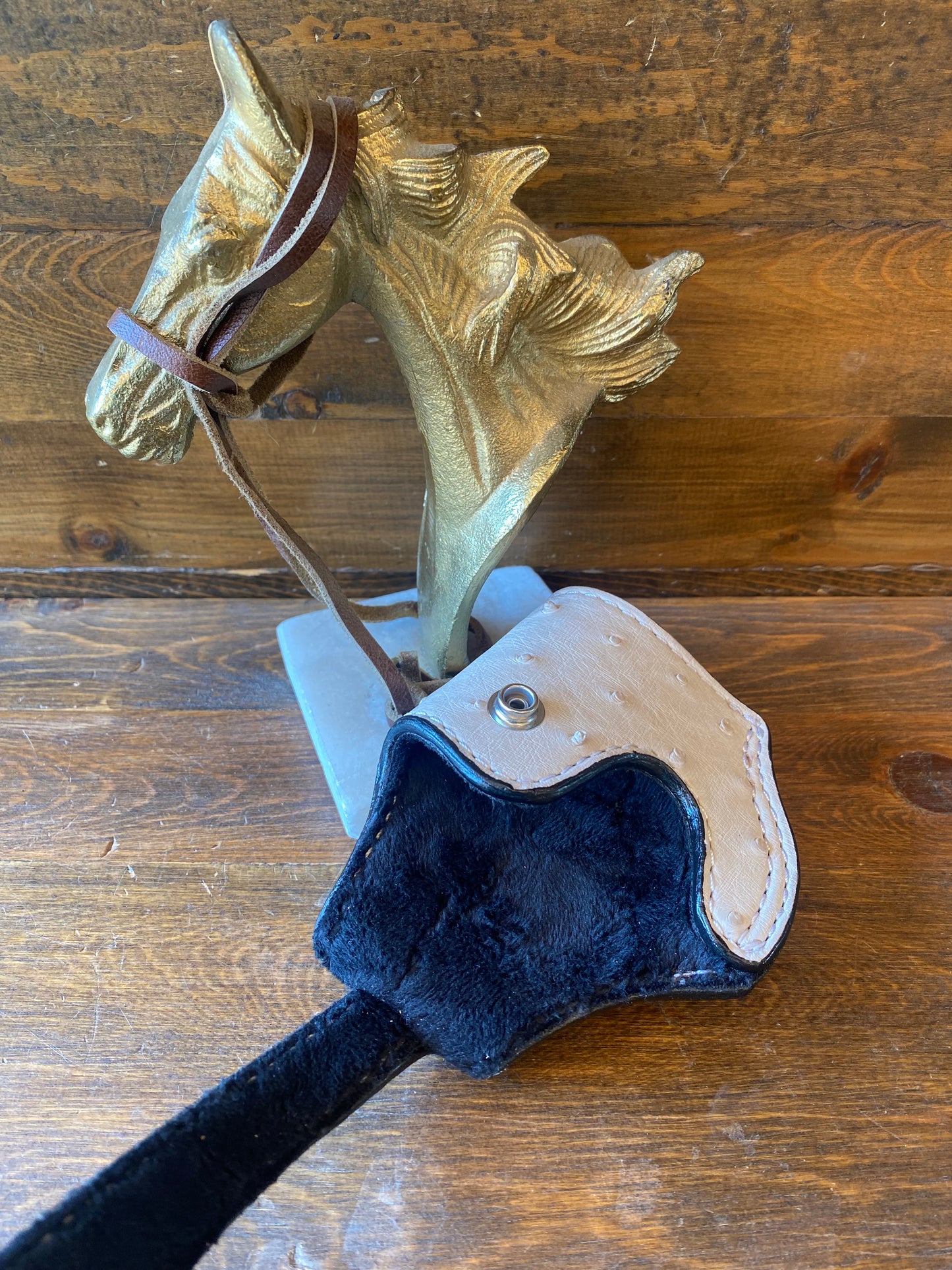 White/bone ostrich skin compact holster (1911) Open trigger