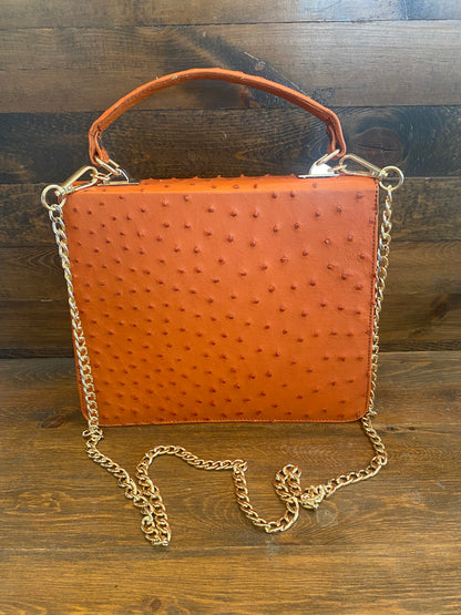 Coñac ostrich luxury handbag w/chain strap