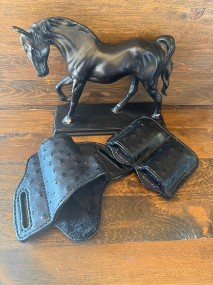 Black ostrich holster/ 2 magz set. (1911)