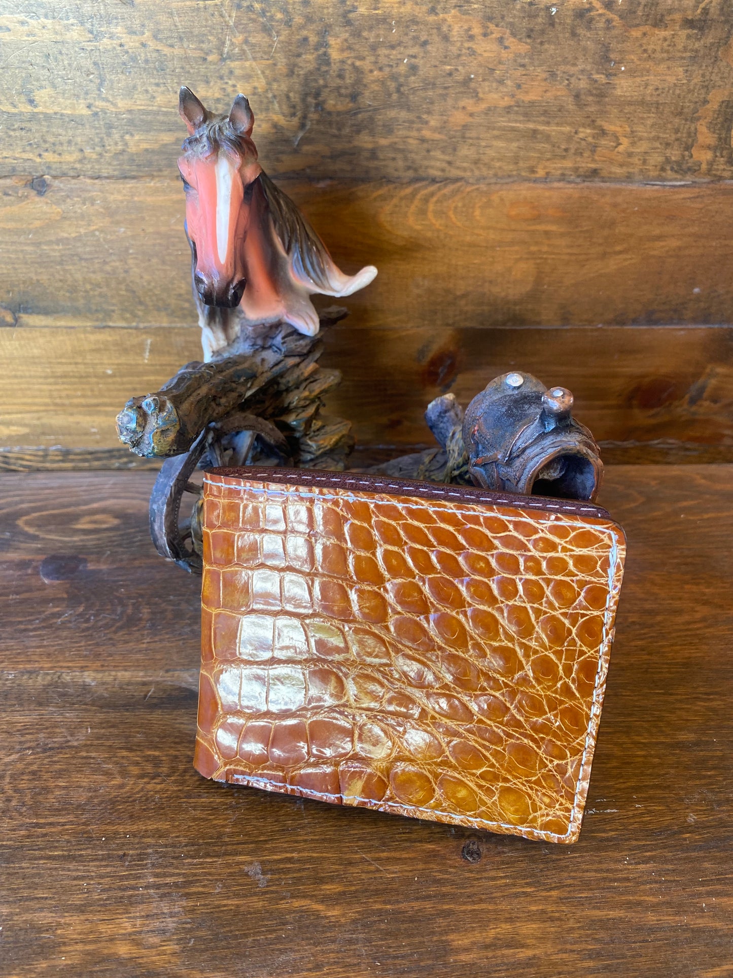 Alligator skin peanut color wallet