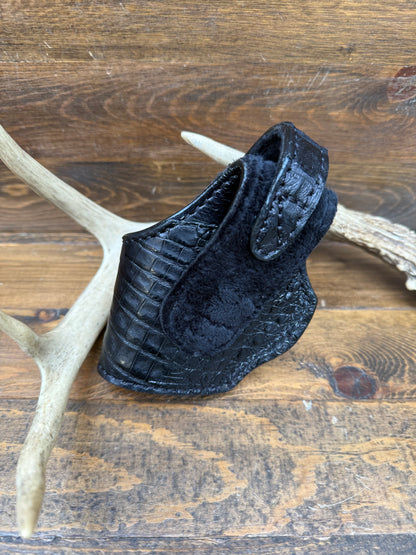 Black/Gold crocodile belly compact holster (1911)