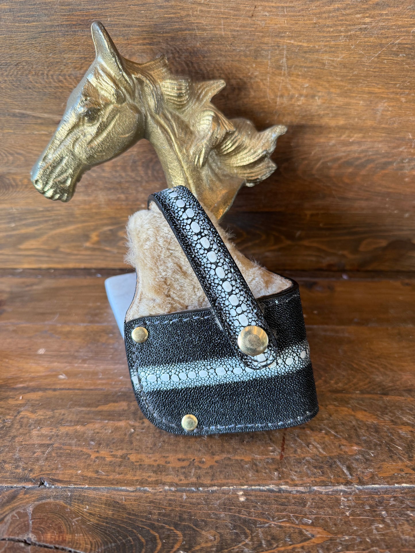 Black/gold row stingray skin Deluxe holster (1911)