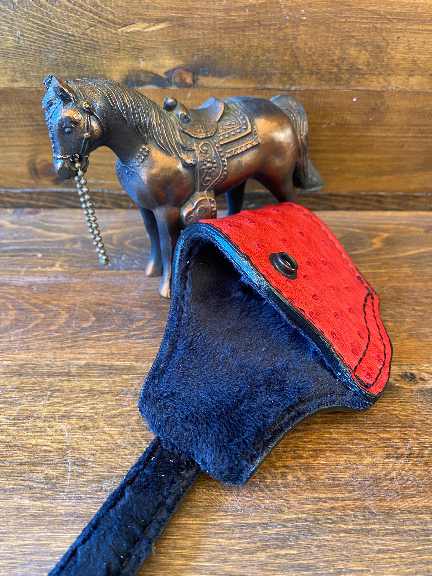 Red ostrich compact holster (1911)
