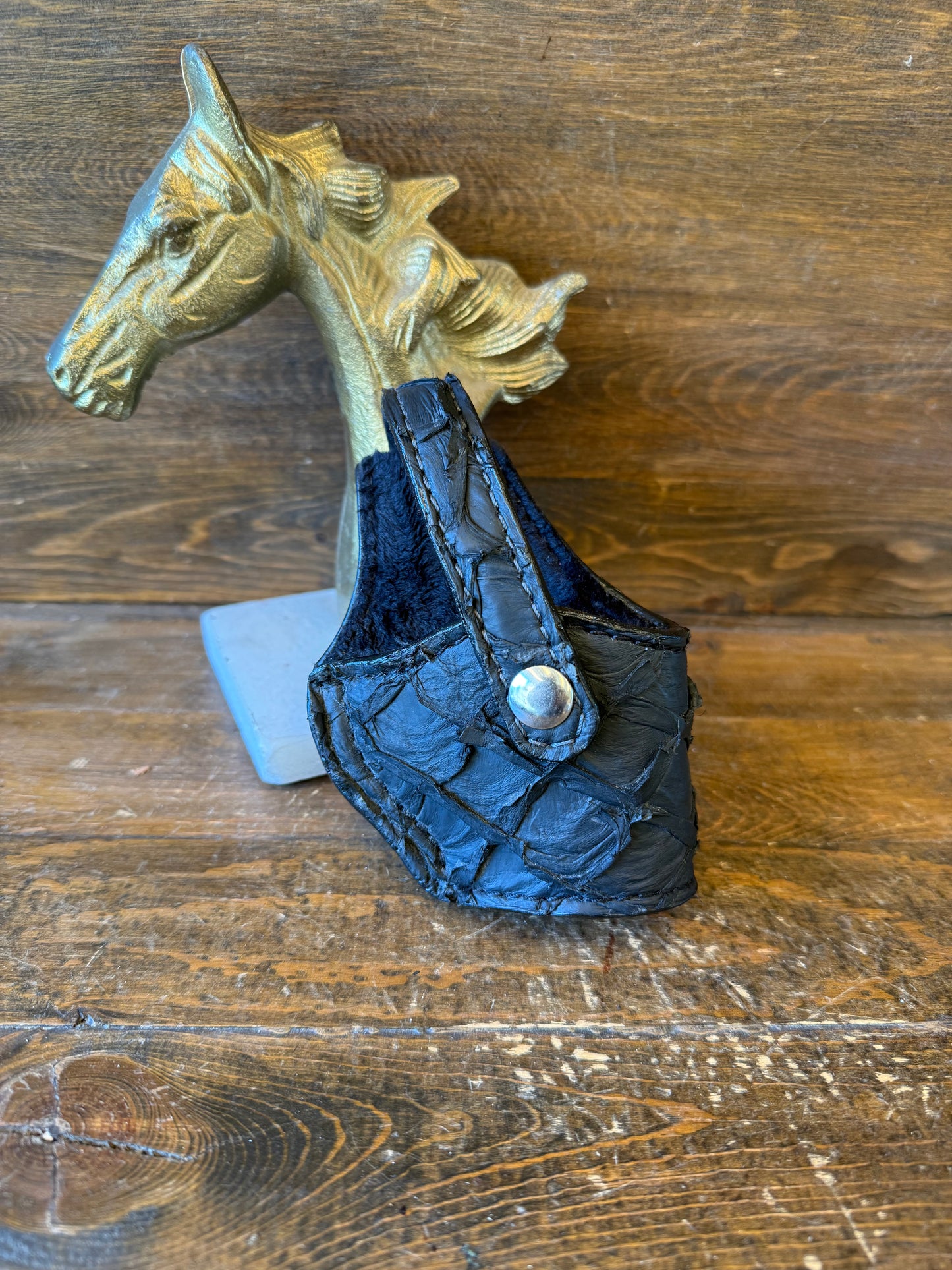 Black/chrome Pirarucu skin compact holster (1911)