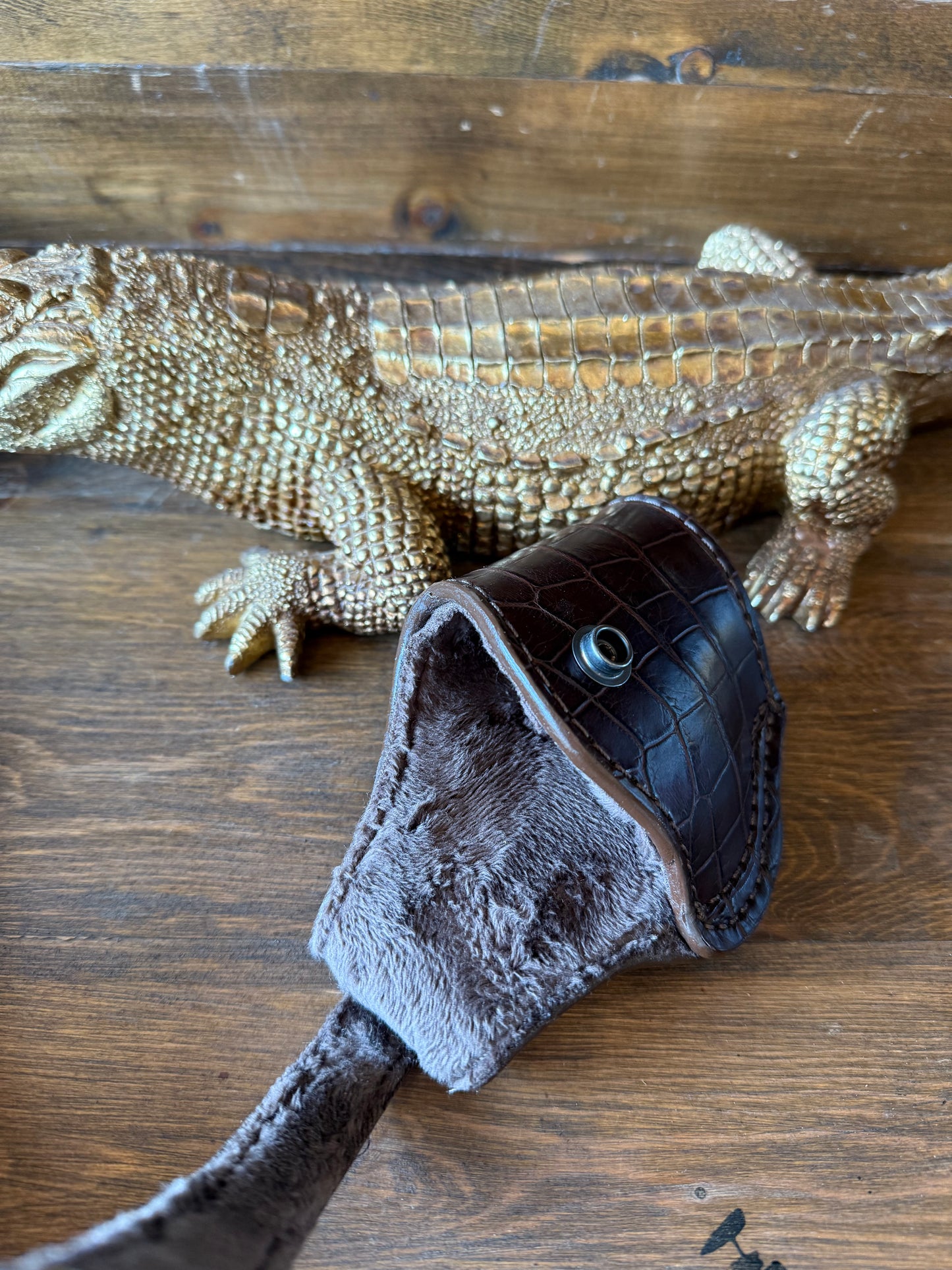 Brown alligator belly compact holster (1911)