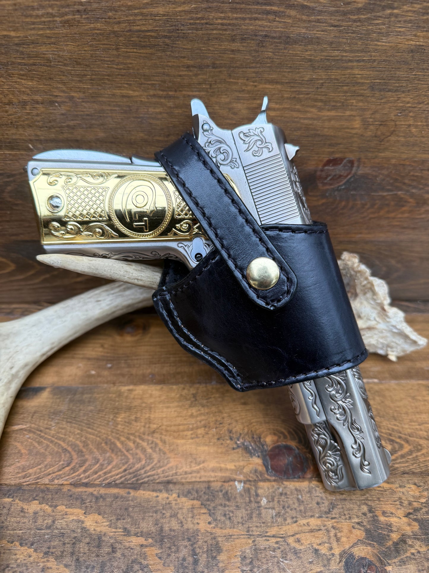 Black/gold veg tan compact holster (1911)