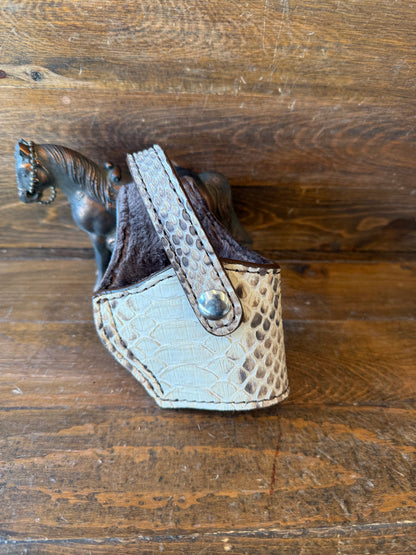 Cream snake skin compact holster. (1911)