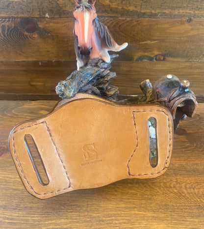 Hand tooled holster (1911)