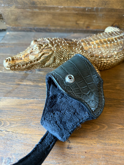 Olive green /Chrome. Alligator belly compact holster (1911)