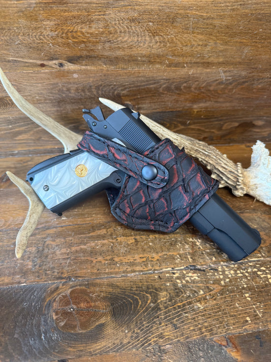 Black Cherry Pirarucu skin Compact Holster ( 1911 )