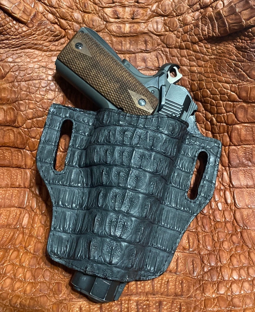 Crocodile tail holster for 1911